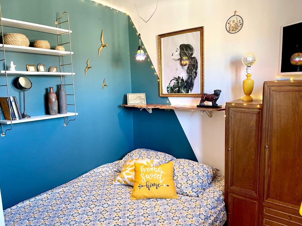 Elegant Studio Sous Les Toits Marseilles Exterior foto